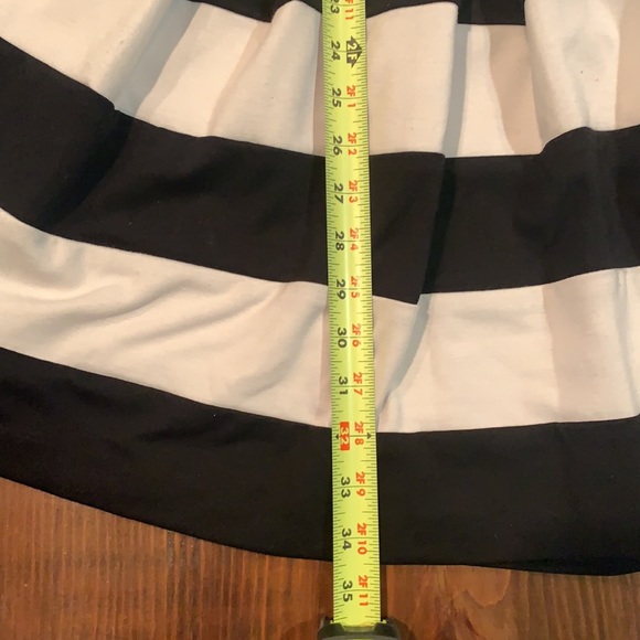 🌵3/$15 🌵 Elle / black and white dress / size 10 - Picture 7 of 7